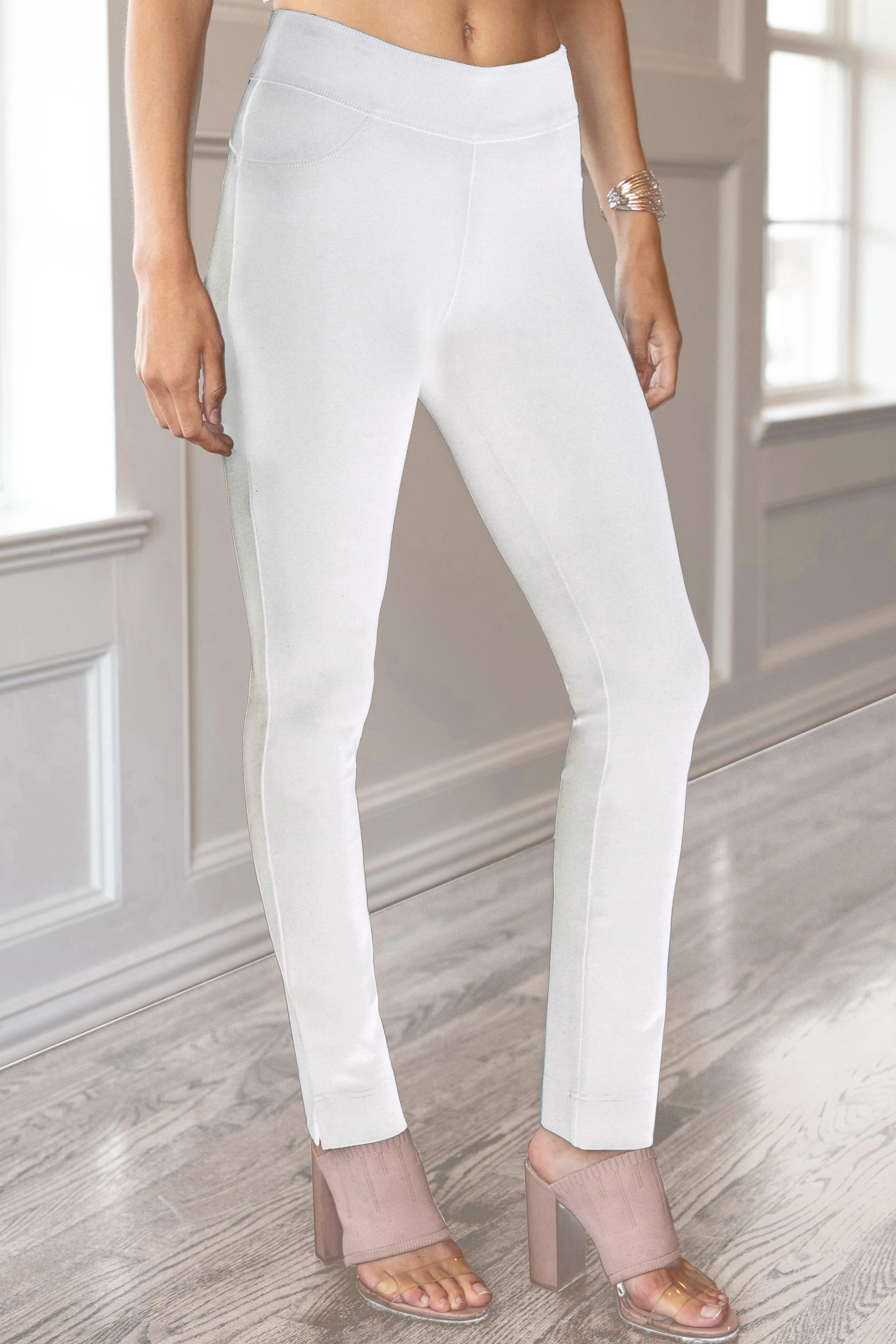 "Ultra" Pull-On Ankle Legging - White